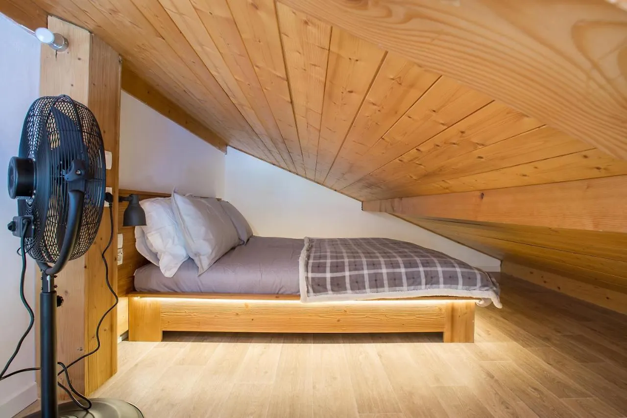 Stunning Renovated Studio With Mezzanine Morzine 0*,  France